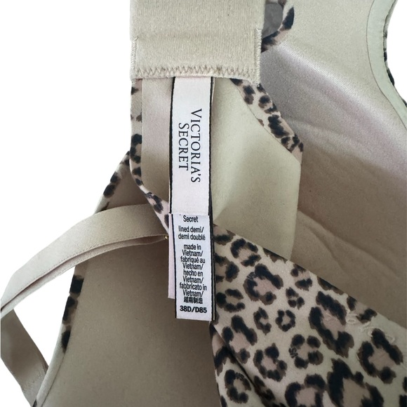 Victoria’s Secret Incredible Lined Demi Leopard Print Bra Size 38D - Picture 6 of 7